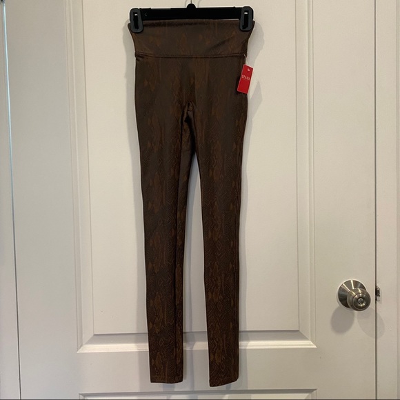 Spanx Faux Leather Snakeskin Leggings - Picture 7 of 8
